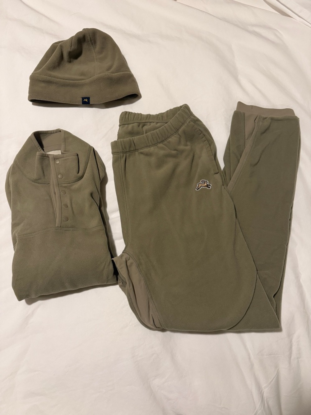 Tracksmith Green-Beige Fleece Set - Hat, Pullover (S), Joggers (L)